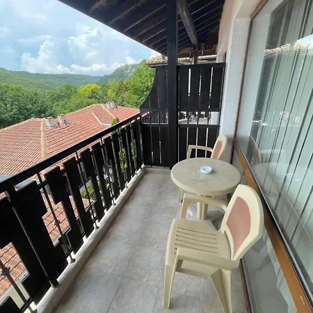 In Paradise * 卡瓦尔纳